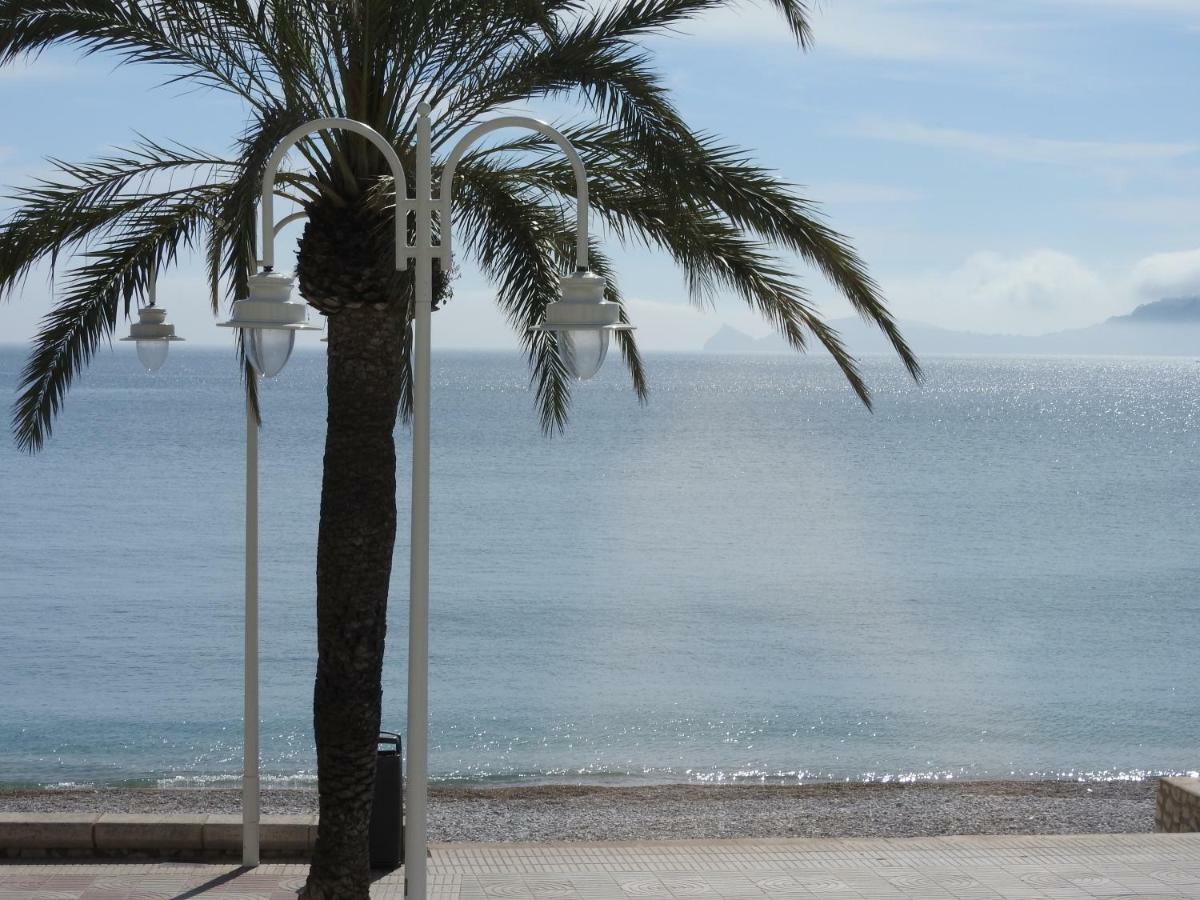 The Beach House Studios & Suites Jávea Esterno foto